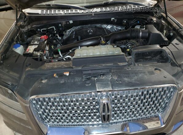 5LMJJ2LT8KEL04601 2019 LINCOLN NAVIGATOR Gray 
