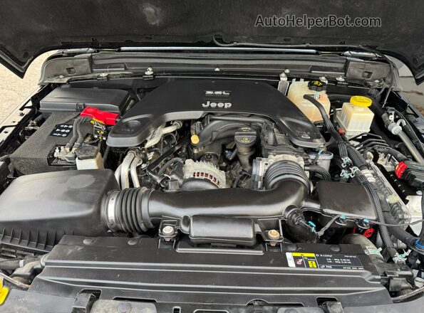 1C6HJTAG4LL143086 2020 JEEP GLADIATOR Black Widok tylnych siedzeń