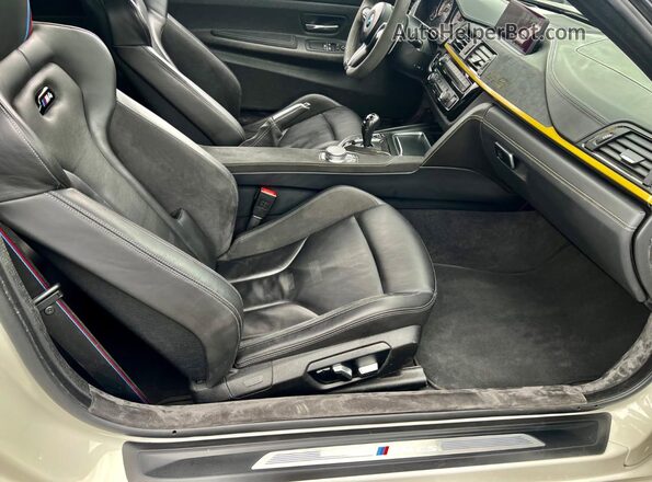 WBS3S7C01LAH85070 2020 BMW M4 White Vista trasera