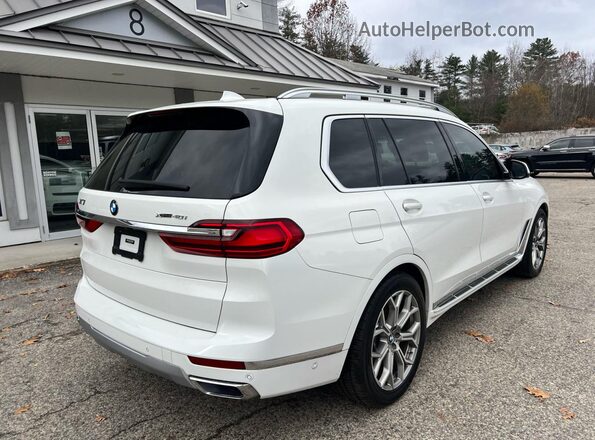 5UXCW2C02L9C39408 2020 BMW X7 White Передня права чверть