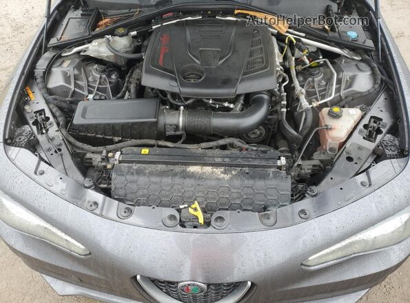 ZARFAEDN1H7550133 2017 ALFA ROMEO GIULIA Серый Вид подкапотного пространства