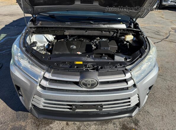 5TDJZRFH5JS556444 2018 TOYOTA HIGHLANDER Silver 