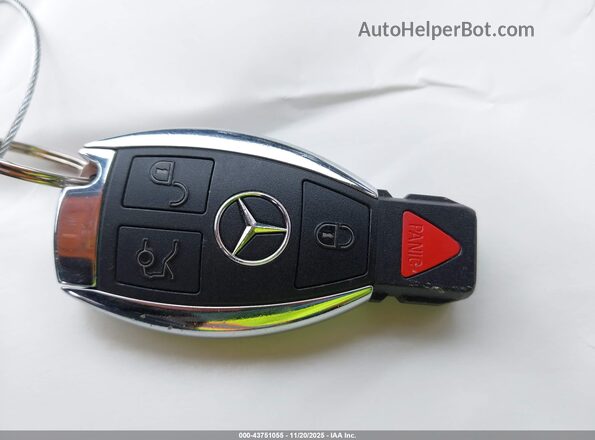 55SWF6EB4HU188457 2017 MERCEDES-BENZ AMG C 43 Silver Dashboard view
