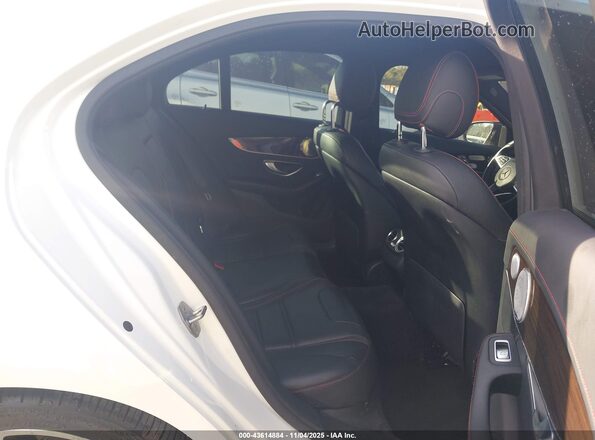 55SWF6EB7JU274562 2018 MERCEDES-BENZ AMG C 43 White Widok naklejki z numerem VIN