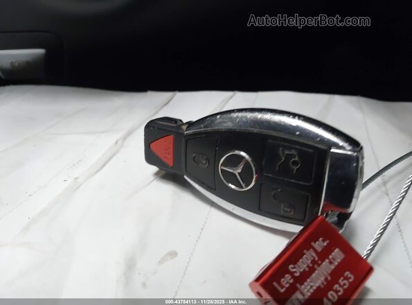 55SWF6EB8HU187196 2017 MERCEDES-BENZ AMG C 43 White წინა პანელის ხედი