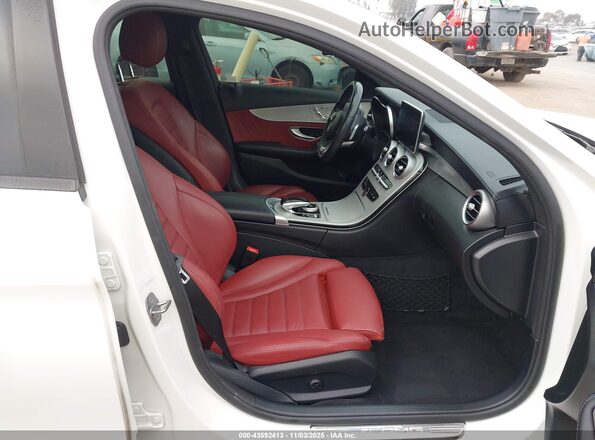 55SWF6EB9JU268715 2018 MERCEDES-BENZ AMG C 43 White Front interior view
