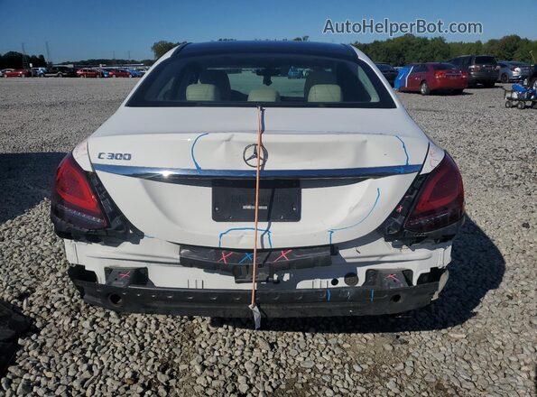 55SWF8DB3LU328066 2020 MERCEDES-BENZ C White Rear view
