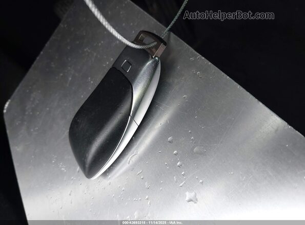 55SWF8DB5LU328800 2020 MERCEDES-BENZ C-CLASS Silver Առջևի վահանակի տեսք