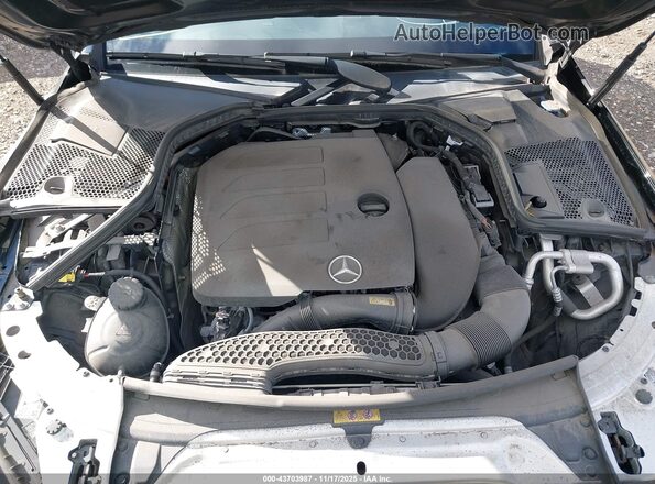 55SWF8EB9LU325199 2020 MERCEDES-BENZ C-CLASS Black Widok komory silnika