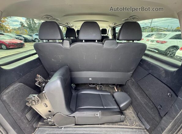 W1WV0FEY7M3863247 2021 MERCEDES-BENZ METRIS Black Rear seats view