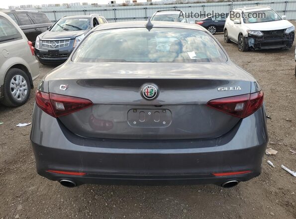 ZARFANBN1L7636683 2020 ALFA ROMEO GIULIA Gray Սալոնի դիմացի տեսք