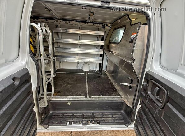 1GCWGAFP9L1210191 2020 CHEVROLET EXPRESS White Вид салону спереду