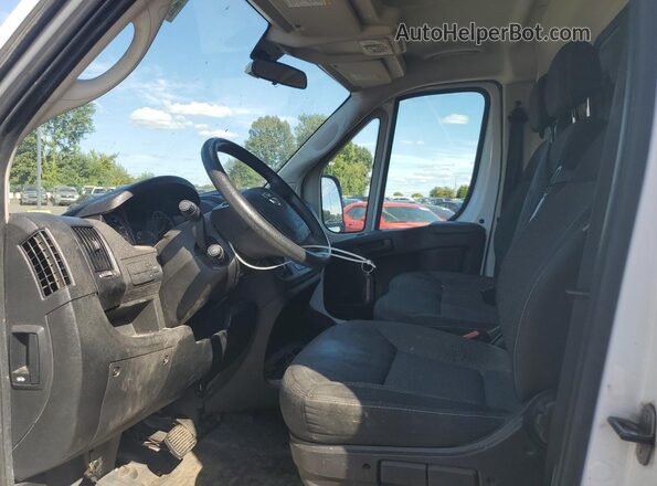 3C6TRVDG2JE125685 2018 RAM PROMASTER Белый 