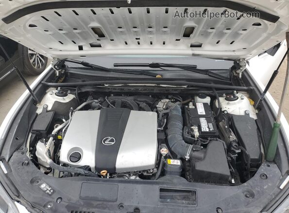 58ABZ1B11KU044017 2019 LEXUS ES Белый Вид задней части салона