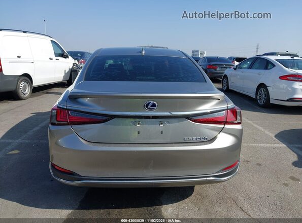 58ACA1C19MU002868 2021 LEXUS ES 300H Silver 