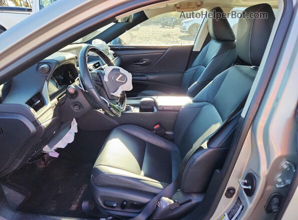 58AD11D16MU008081 2021 LEXUS ES Beige Вид салону спереду