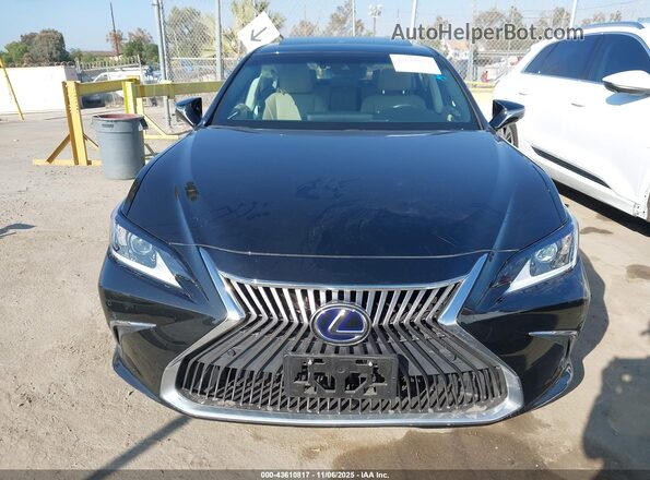 58AD21B13LU004889 2020 LEXUS ES 300H Black Dashboard view