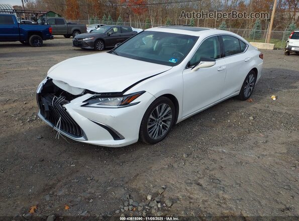 58AD21B19LU004623 2020 LEXUS ES 300H White Առջևի ձախ երեք քառորդ տեսարան