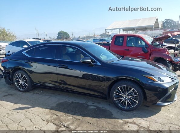58ADA1C11NU026524 2022 LEXUS ES 300H Black Rear interior view