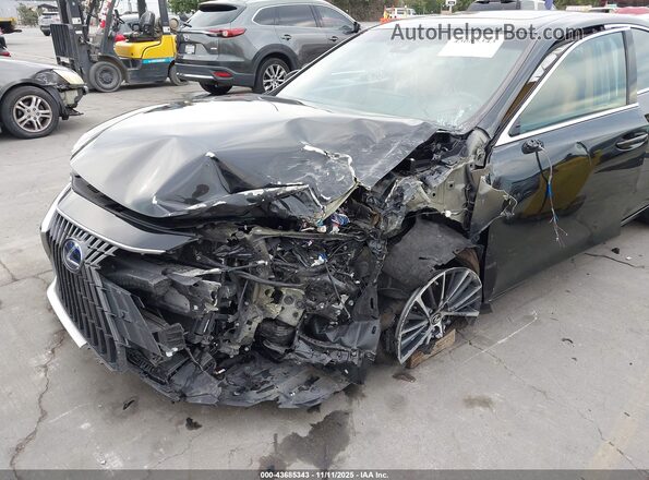 58ADA1C12NU013605 2022 LEXUS ES 300H Black Front view