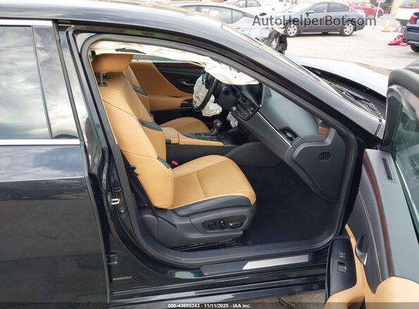 58ADA1C12NU013605 2022 LEXUS ES 300H Black Front interior view