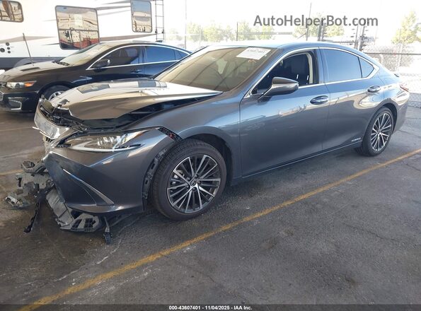 58ADA1C14NU015436 2022 LEXUS ES 300H Gray წინა მარცხენა ხედი სამი მეოთხედიდან