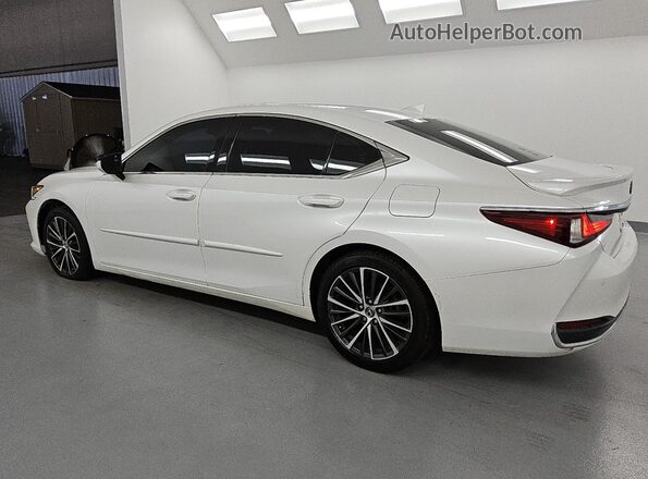 58ADA1C15NU014747 2022 LEXUS ES White Задня ліва чверть