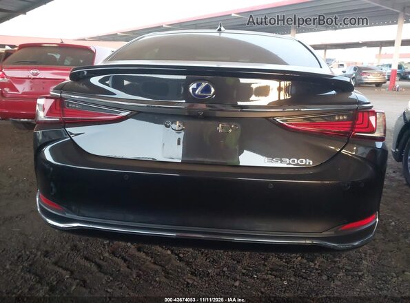 58ADA1C16MU003075 2021 LEXUS ES 300H Черный 