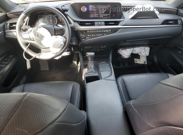 58ADZ1B10LU062163 2020 LEXUS ES Черный Вид панели приборов