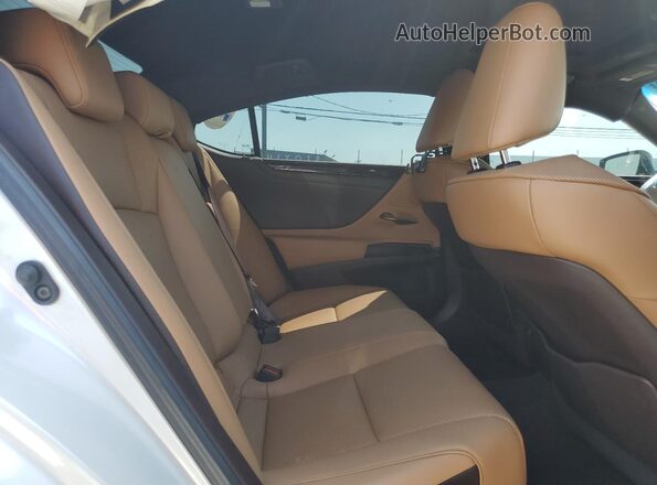 58ADZ1B11LU067100 2020 LEXUS ES Белый Вид задних сидений