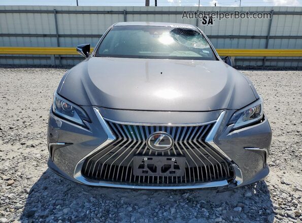 58ADZ1B16MU099218 2021 LEXUS ES Gray Front view