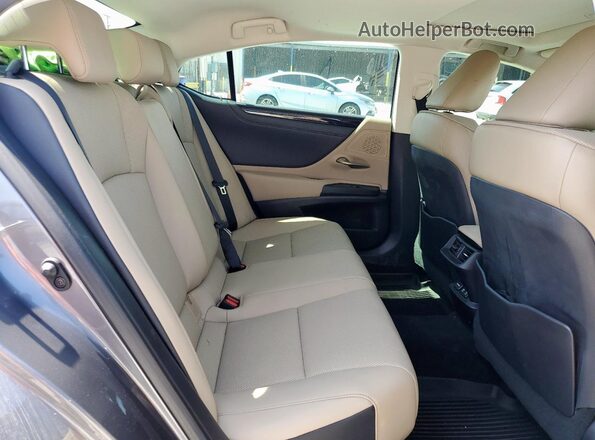 58ADZ1B16MU099218 2021 LEXUS ES Gray Rear seats view