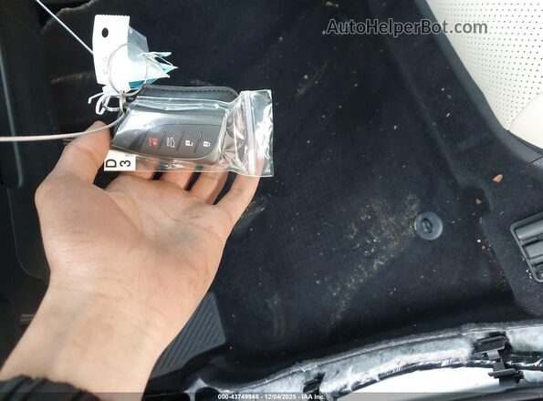 58ADZ1B17SU196344 2025 LEXUS ES 350 Белый Вид панели приборов