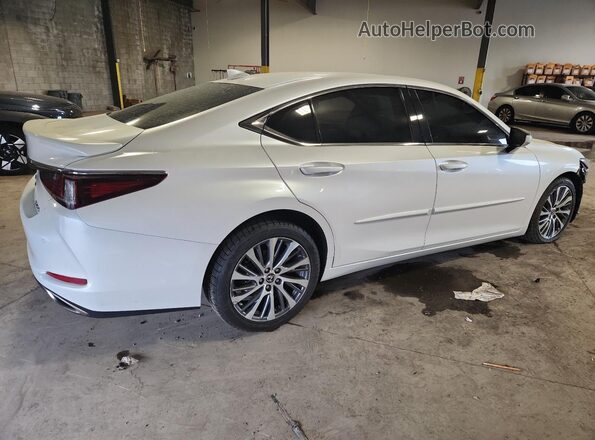 58ADZ1B18LU074092 2020 LEXUS ES White 