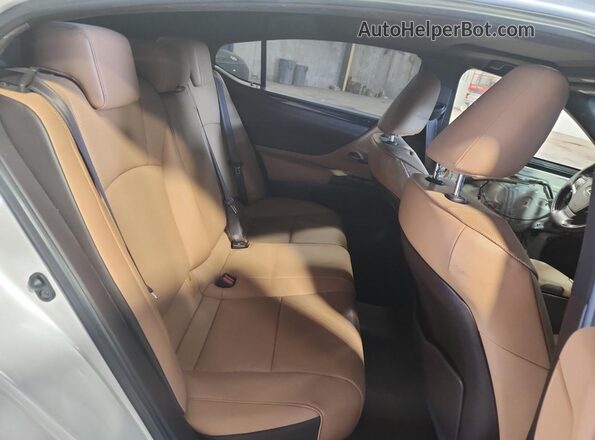 58ADZ1B18LU074092 2020 LEXUS ES White 