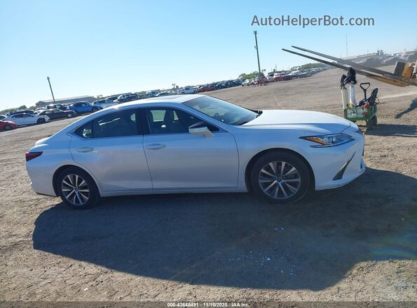 58ADZ1B1XMU088514 2021 LEXUS ES 350 White 