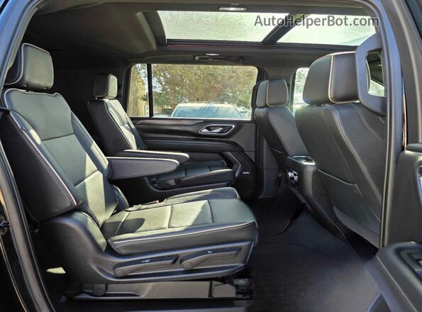 1GKS2GKD9NR215489 2022 GMC YUKON Black წინა სალონის ხედი