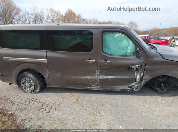 5BZAF0AA2JN850131 2018 NISSAN NV PASSENGER NV3500 HD Brown Սալոնի հետևի տեսք