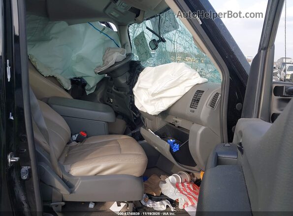 5BZAF0AA4MN850538 2021 NISSAN NV PASSENGER NV3500 HD Black Widok wnętrza z przodu