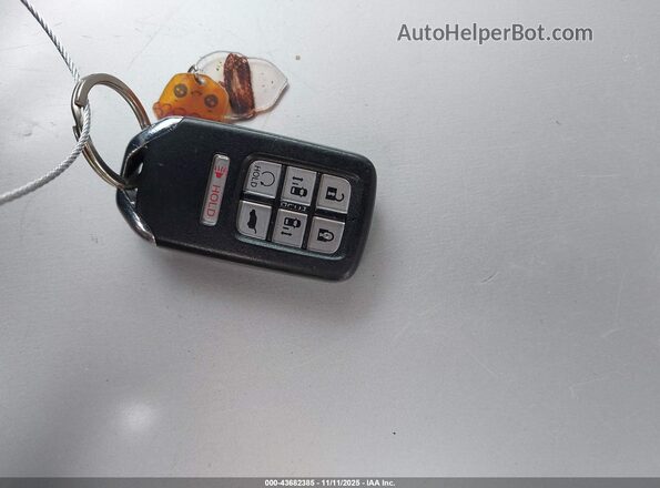 5FNRL6H56NB005746 2022 HONDA ODYSSEY Blue Առջևի վահանակի տեսք