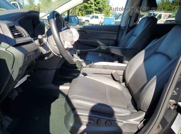 5FNRL6H61RB033033 2024 HONDA ODYSSEY Black Widok wnętrza z przodu