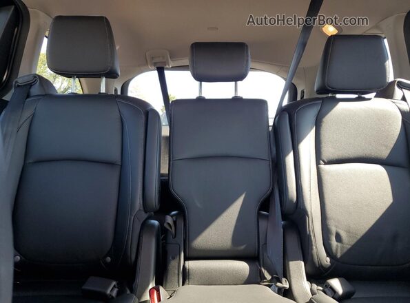 5FNRL6H61RB033033 2024 HONDA ODYSSEY Black Widok tylnych siedzeń