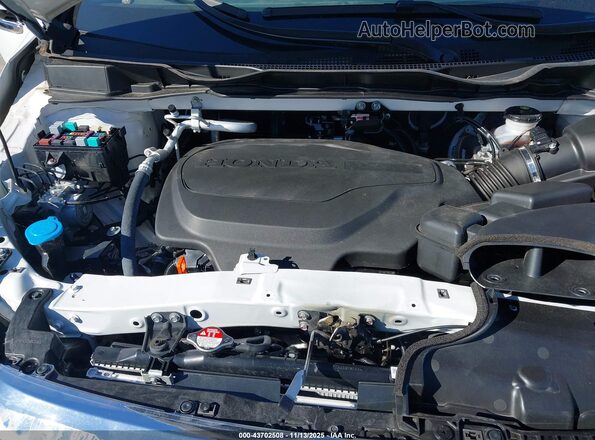 5FNRL6H61RB069417 2024 HONDA ODYSSEY White უკანა ხედი
