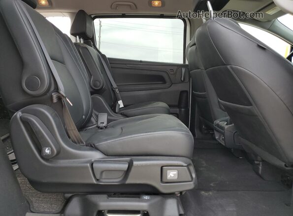 5FNRL6H65PB028124 2023 HONDA ODYSSEY White Rear interior view