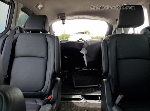5FNRL6H65PB028124 2023 HONDA ODYSSEY White Rear seats view