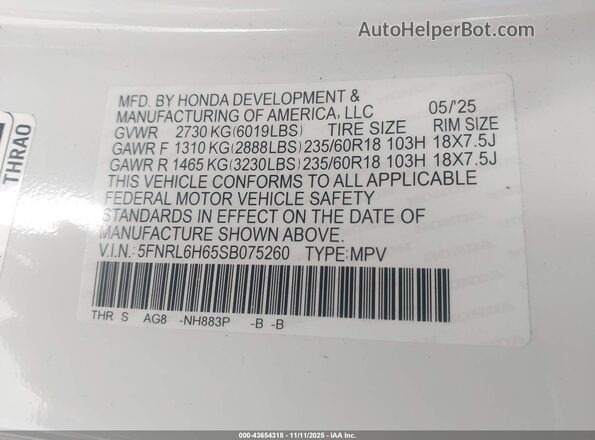 5FNRL6H65SB075260 2025 HONDA ODYSSEY White Vista del compartimento del motor