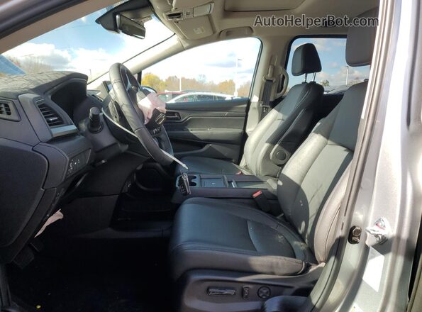 5FNRL6H66SB077860 2025 HONDA ODYSSEY Silver Вид салону спереду