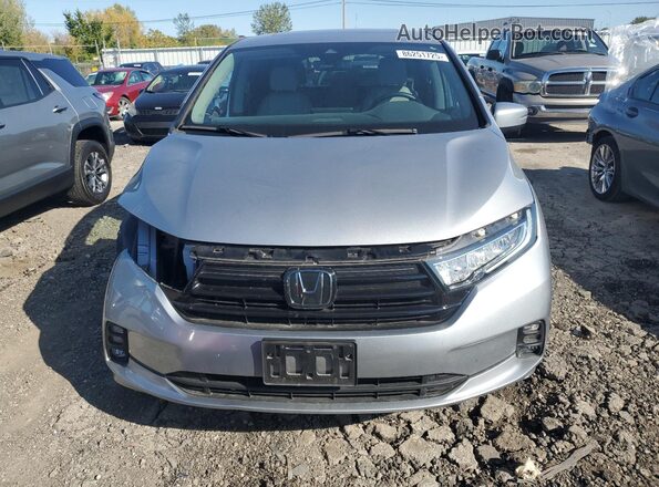 5FNRL6H68RB001373 2024 HONDA ODYSSEY Silver Front view