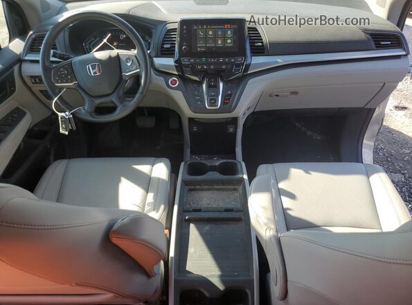 5FNRL6H68RB001373 2024 HONDA ODYSSEY Silver Dashboard view