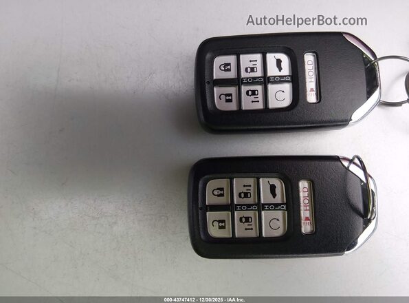 5FNRL6H68RB052324 2024 HONDA ODYSSEY Silver Вид панелі приладів